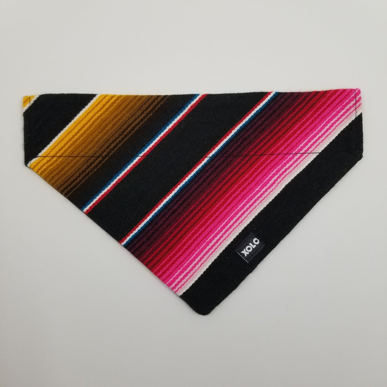 B109 LARGE SARAPE DOG BANDANA BLACK