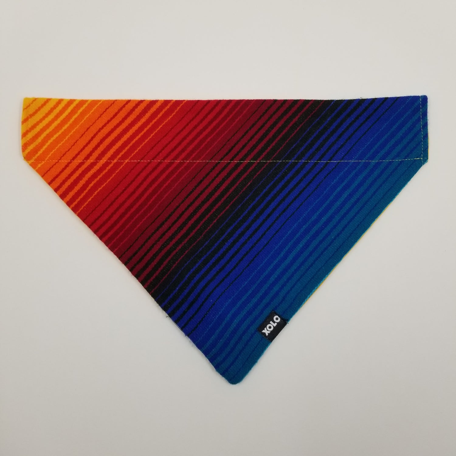 B304 EXTRA LARGE SARAPE DOG BANDANA RETRO