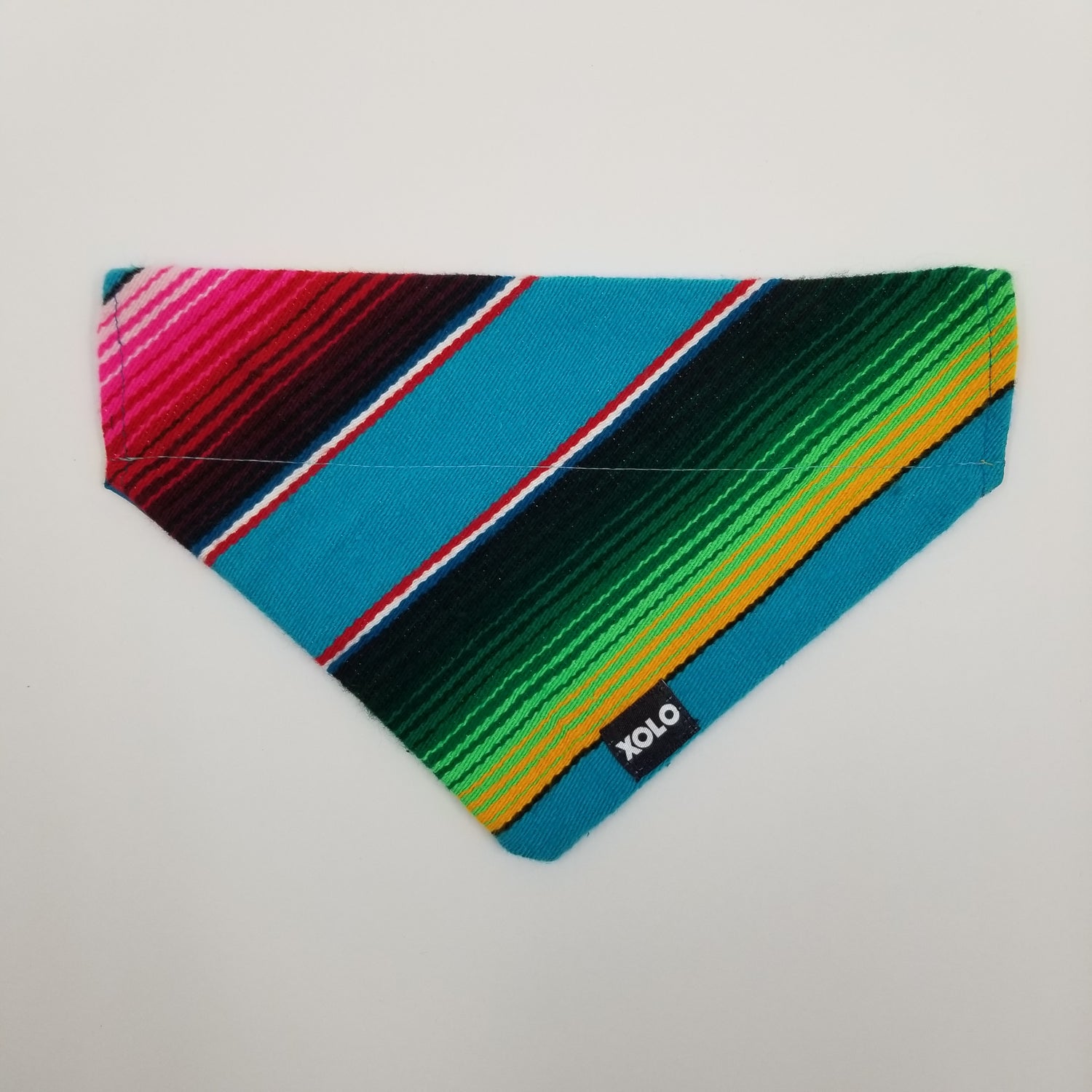 B215 MEDIUM SARAPE DOG BANDANA BLUE