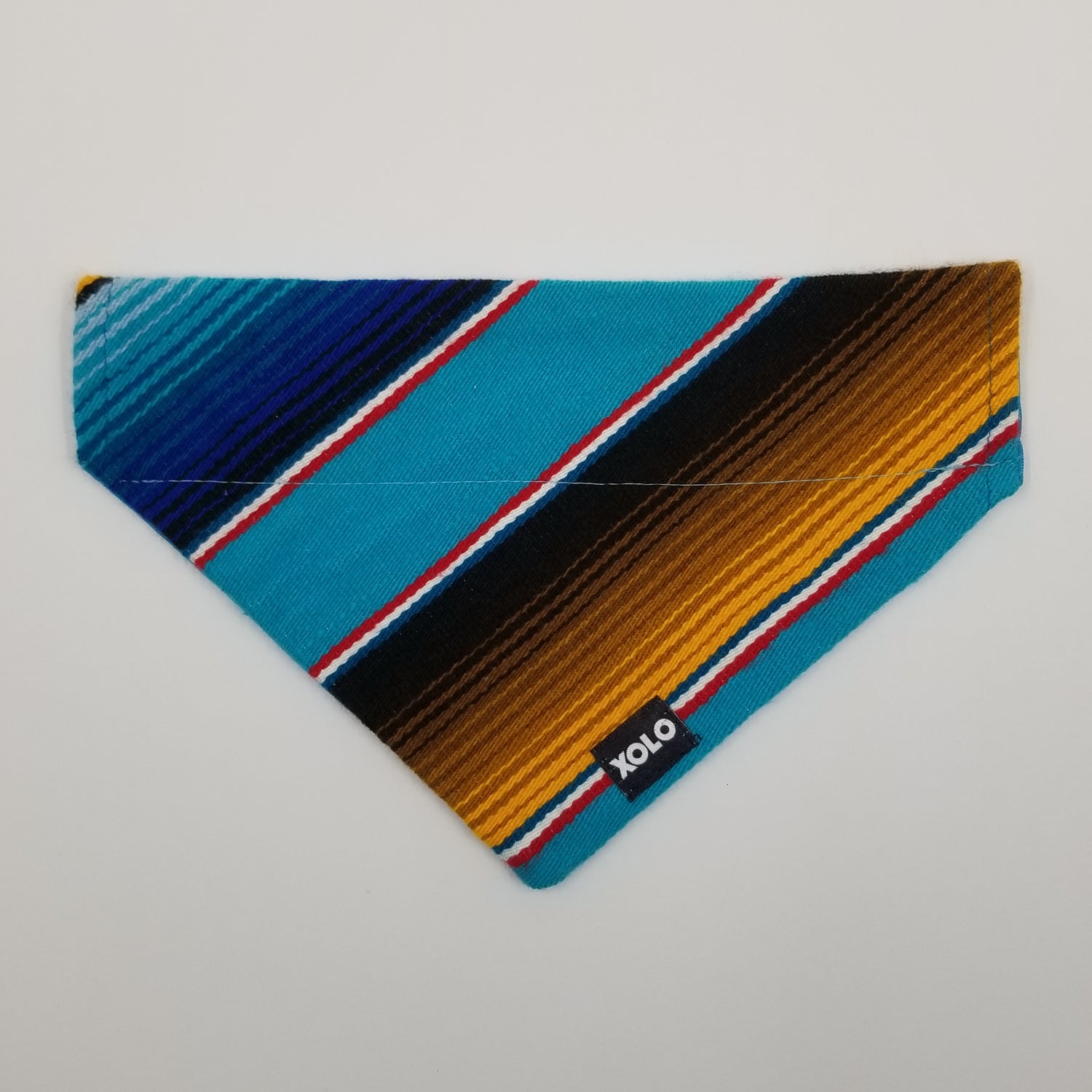 B218 MEDIUM SARAPE DOG BANDANA BLUE
