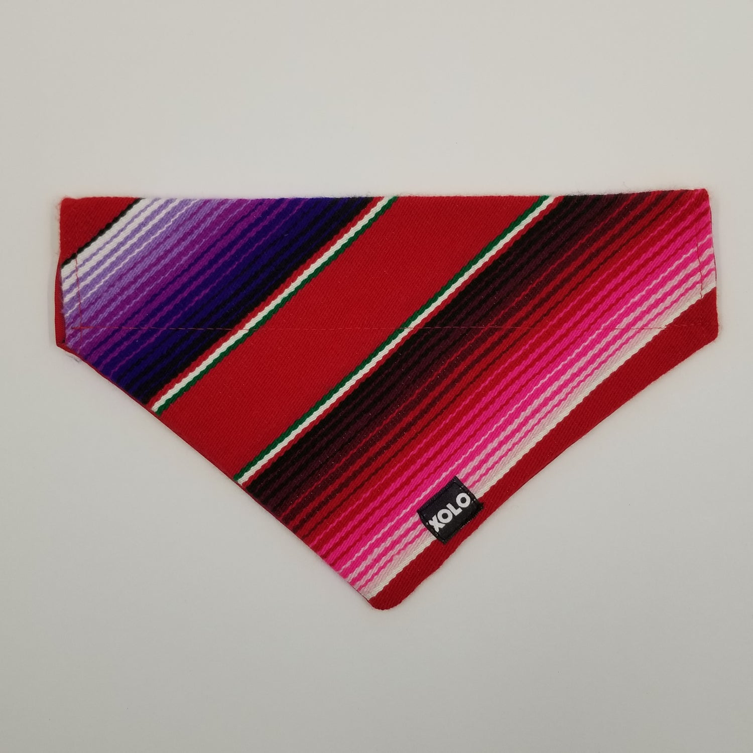 B227 MEDIUM SARAPE DOG BANDANA RED