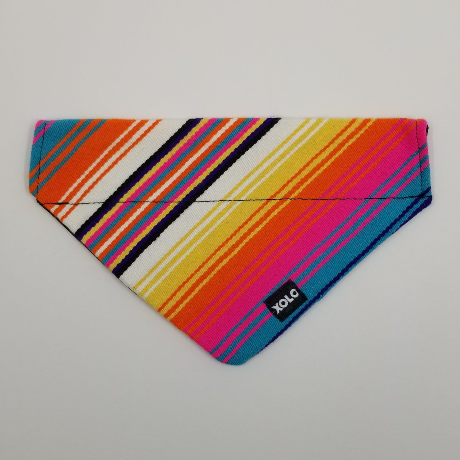 B185 MEDIUM SARAPE DOG BANDANA PASTEL