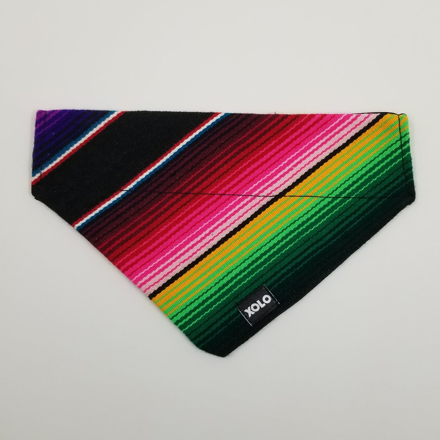 B190 MEDIUM SARAPE DOG BANDANA BLACK