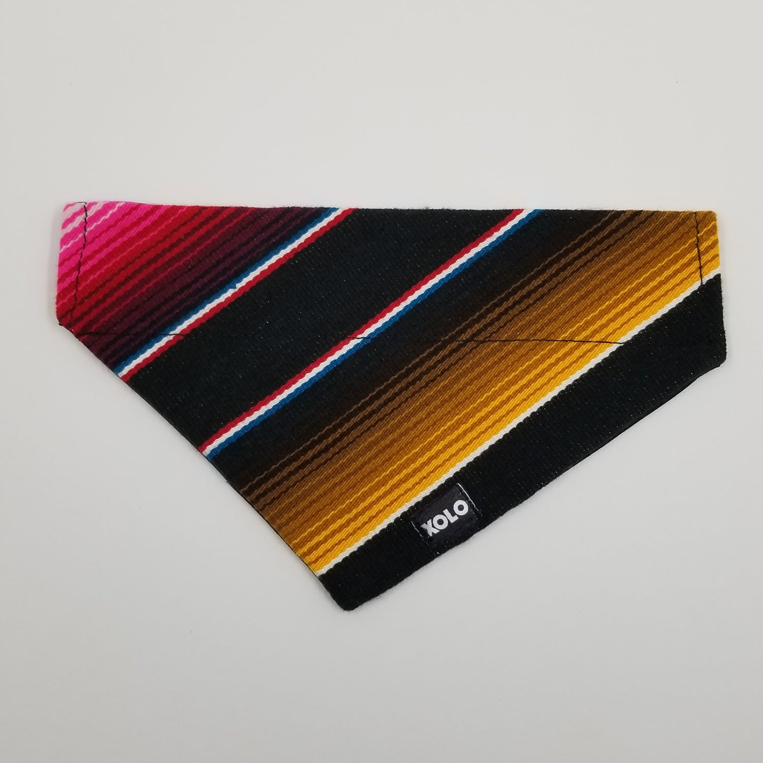 B192 MEDIUM SARAPE DOG BANDANA BLACK